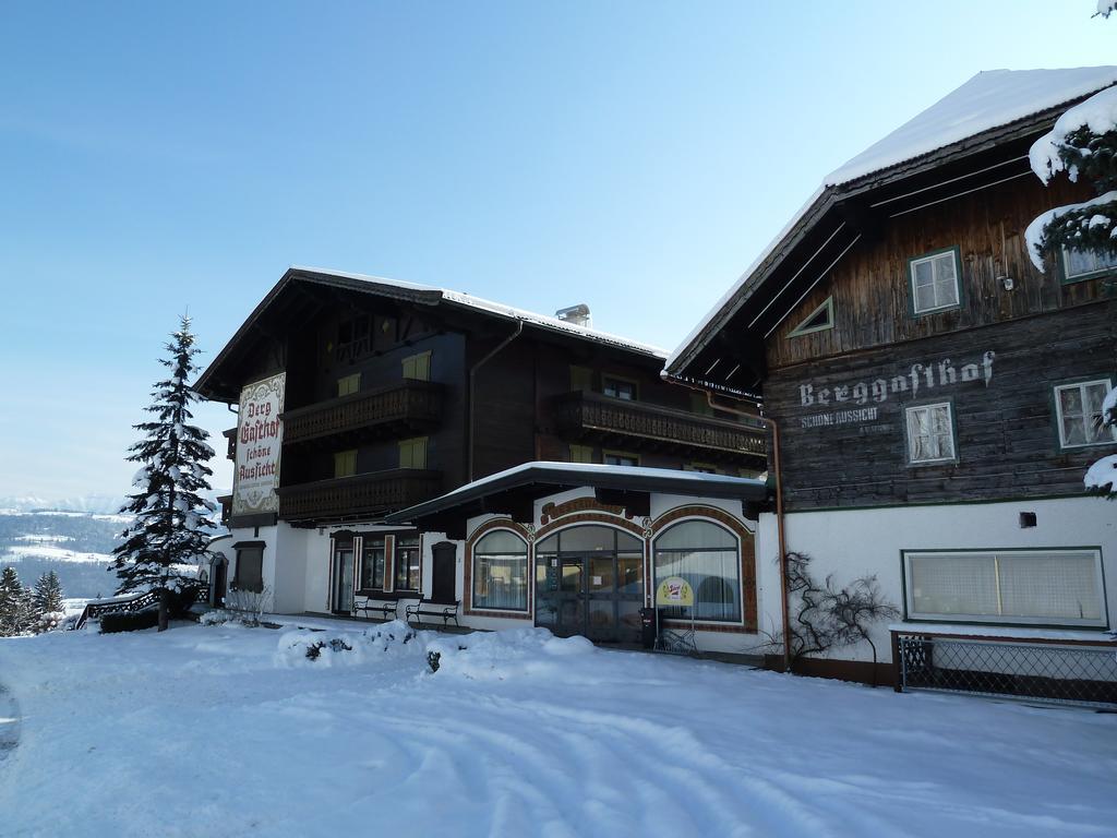 Pension Schoene Aussicht Kuchl Exterior photo